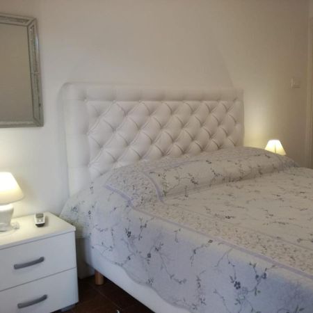 Apartmani Mladina Jelsa  Exteriér fotografie