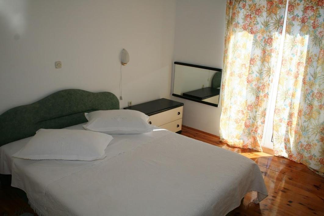 Apartmani Mladina Jelsa  Exteriér fotografie